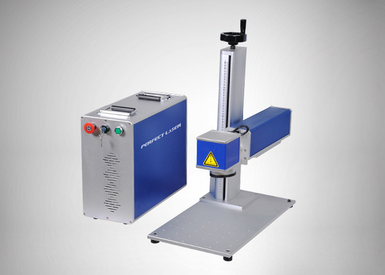 Macchina per incisione laser in fibra di ferro in acciaio inossidabile con sorgente laser 30w 50w max IPG RAYCUS