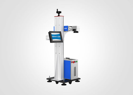 cavo elettrico del cavo di plastica del PWB di 30W 50W che incide la macchina volante online automatica della marcatura del laser della fibra