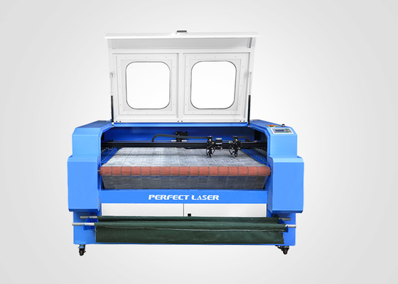 Macchina per incisione laser multifunzione in tessuto CO2 1300 * 900 mm 1-10000 mm / min Velocità di taglio, incisore laser CNC