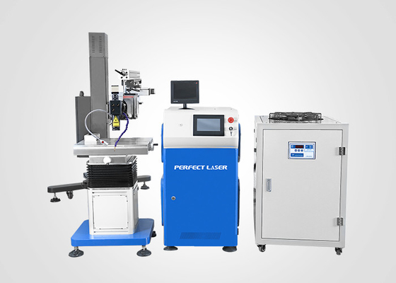 Fibra laser per saldatura a stampo con una potenza massima di 16 kW e una cavità unica in oro