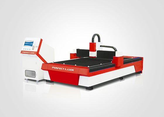 Equipaggiamento per la fibra ottica Cnc Laser Cutter Carbon Metal 1kw 1.5kw 2kw Fiber Laser Cutting Machine Carbon Fiber Laser Cutting Machine
