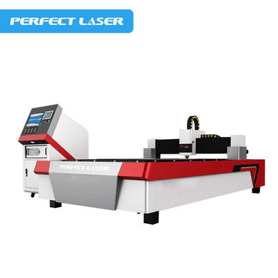 1kw 1.5kw 2kw Fibra Laser Cutting Machine Carbonio SS Focalizzazione dinamica